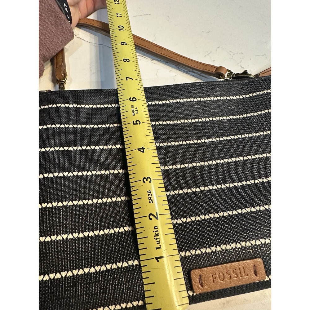 Fossil Black &White Fiona Small Heart Stripes Crossbody Bag Purse - Picture 9 of 9